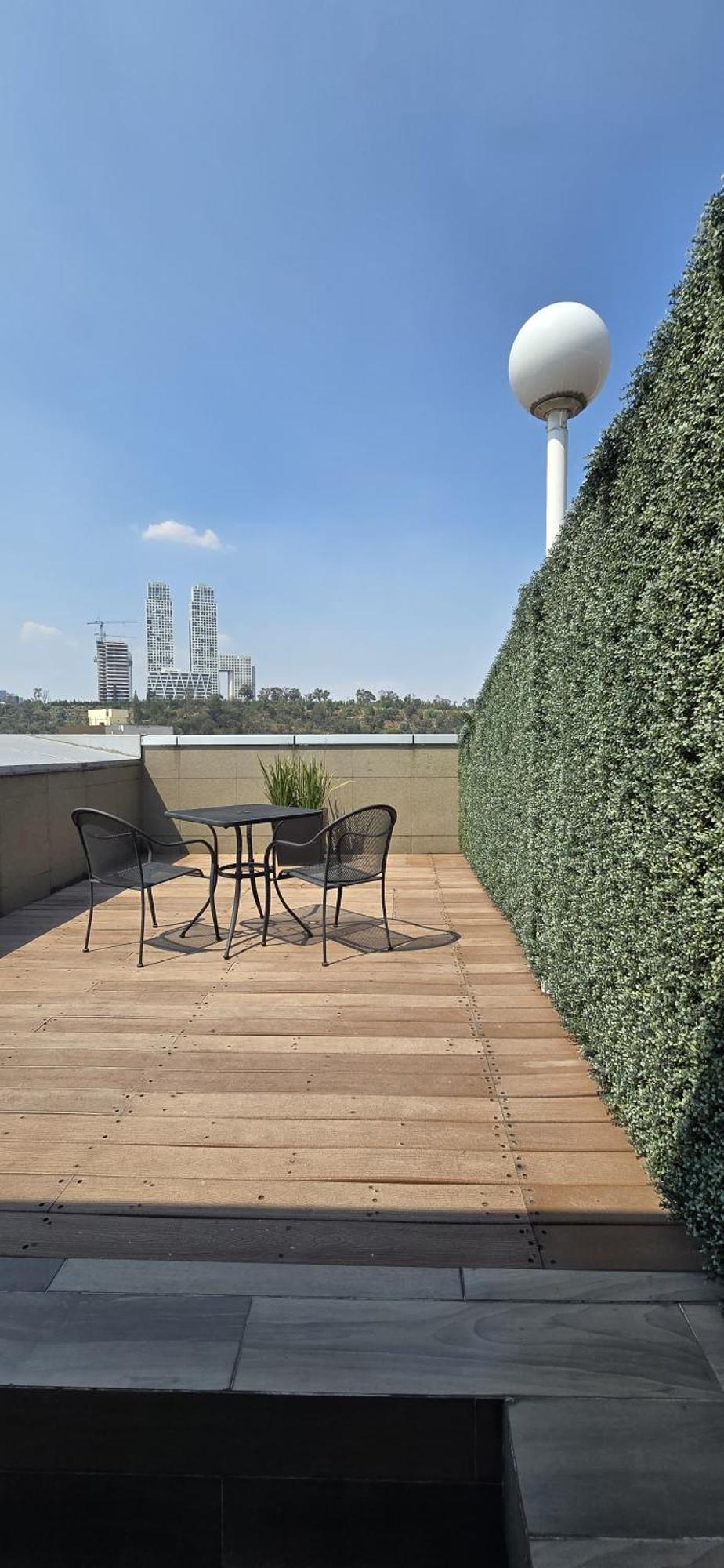 Ramada By Wyndham Mexico City Santa Fe Exteriör bild